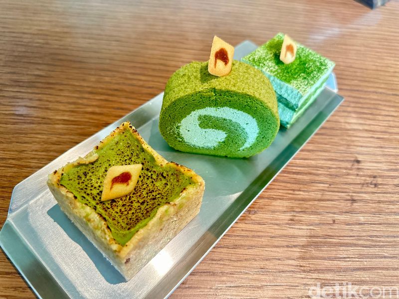 Ketika Matcha Dibuat 'Playful' di Natsuka dengan Pengalaman Personal, Menu matcha yang playful dan istimewa, Slow bar untuk pengalaman personal minum matcha, Uniknya Sakura Berry Matcha hingga Arashiyama Chiizu Matcha, Cake matcha yang spesial