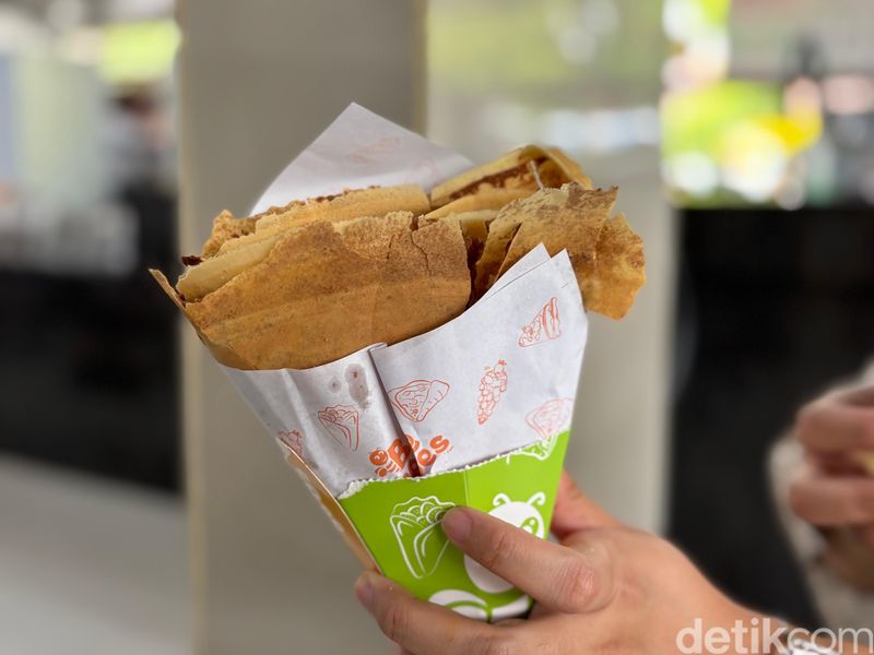 Kantin Sekolah di Gading Serpong Ini Tawarkan Misoa hingga Crepes Enak, 1. Punya wajah baru, 2. Misoa hingga Nasi Telur yang mengenyangkan, 3. Tempat favorit ibu-ibu kulineran, 4. Crepes hingga es jeruk yang menyegarkan, 5. Tempat nyaman dan transaksi mudah