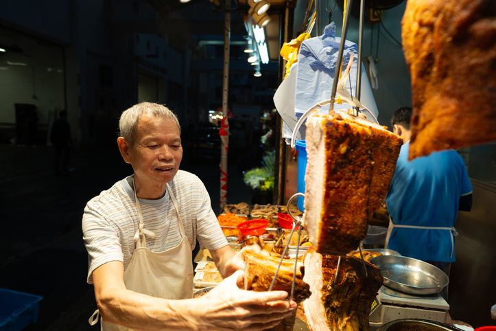 Array,Tembus 76 Juta per Bulan! Gaji Penjual Daging Babi Lebih Besar dari Dokter