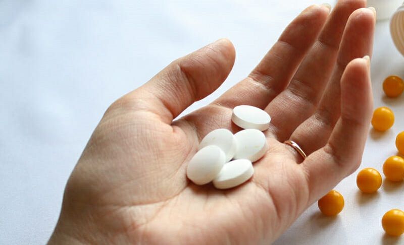 Konsumsi Kopi Saat Minum Obat? Hati-hati Efek Obat Jadi Tak Optimal, 1. Obat Flu, 2. Obat Tiroid, 3. Obat Antidepresan, Cek di Halaman Selanjutnya!,   4. Obat Pereda Nyeri, 5. Obat Jantung