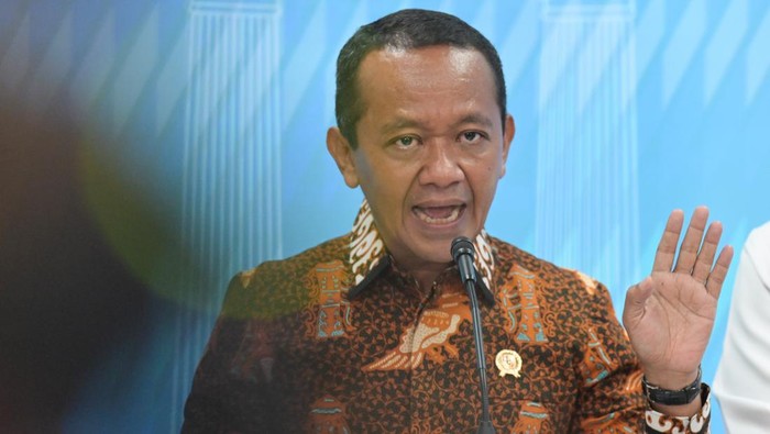 Array,Prabowo Bakal Resmikan Pabrik Ekosistem EV, Bahlil: Terbesar di Dunia