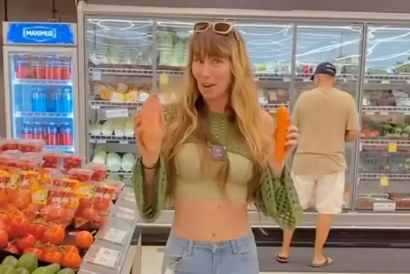 Array,Influencer Mengaku Makin Sehat Berkat Diet Tinggi Gula Selama 18 Tahun