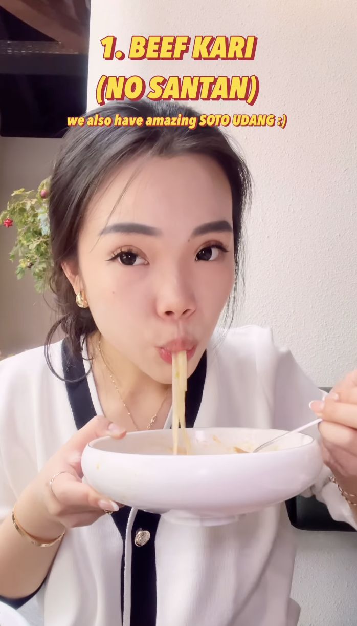 5 Bisnis Kuliner Terbaru Jebolan MasterChef, Banyak yang Viral!, 1. Kikings Gule Asap, 2. Nekad Papa, 3. Kue Ibu Negara, 4. Amore Liora, 5. Nasi Kulit Mak Igun
