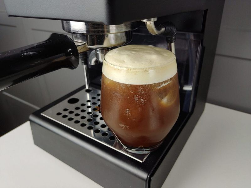 Array,Aerocano Kembali Populer, Kopi Hitam Creamy yang Bikin Melek