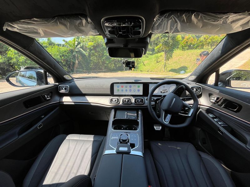 Jajal Jaecoo J8 AWD: Tangguh Diajak Main Tanah, Mewah di Jalan Raya, Desain Mewah dan Sangar!, Fitur Lengkap, Performa Mengagumkan, Ketersediaan dan Harga Jaecoo J8