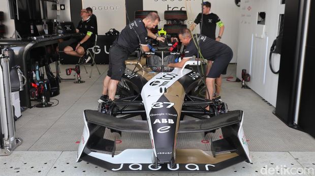 Array,Mobil Formula E Nggak Boleh Terlalu Ngebut di Jakarta, Ini Alasannya