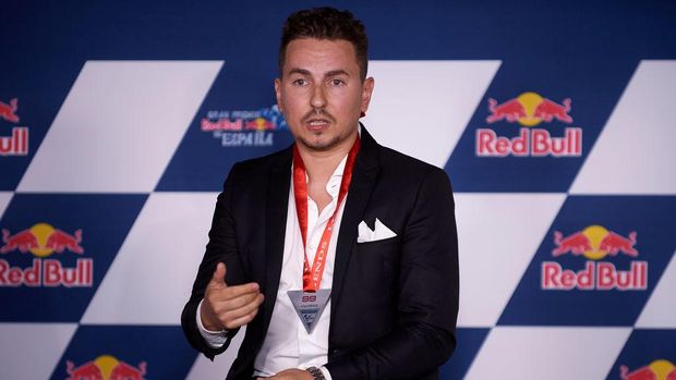 Array,Lorenzo Bongkar Rahasia Kalahkan Prime Rossi di MotoGP