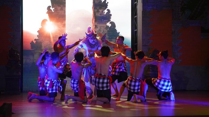 Array,Saksikan Pertunjukan Spektakuler Spesial Liburan Sekolah di Trans Studio Bali
