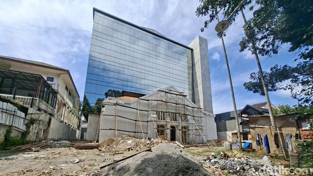Array,Wajah Terkini Rumah Kentang-Gedong Setan, Urban Legend Bandung yang Dulu Seram