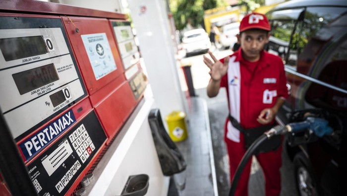 Array,Beli Bensin Pertamina Lebih Hemat di Hari Senin dan Jumat, Kok Bisa?