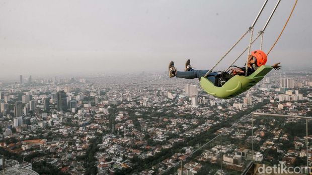 Array,Wisata Baru: Di Sinilah Tempat Tertinggi untuk Menatap Jakarta 360 Derajat