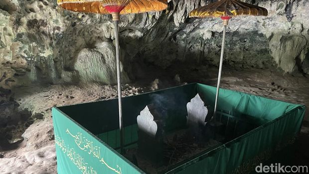 Array,Konon Gua di Pangandaran Ini Tempat Semedi Putra Nyi Roro Kidul