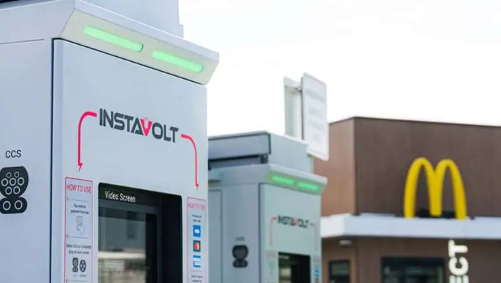 Array,Siasat Perusahaan Amankan Charger EV dari Maling Kabel