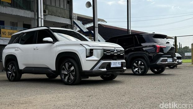 Array,Jajal Mitsubishi Destinator: Nyaman di Belakang, Galak di Depan!