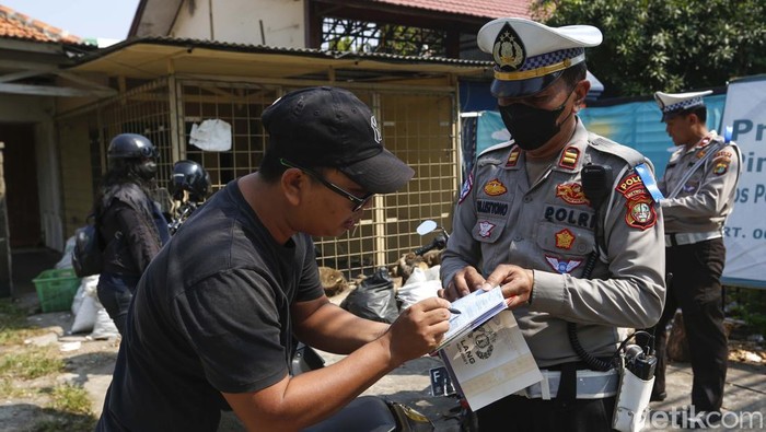 Array,Jenis Pelanggaran Diincar Tilang Manual saat Operasi Patuh 2026