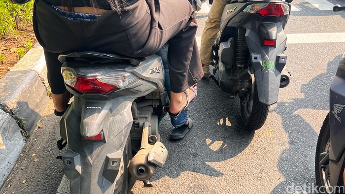 Array,Motor Tak Pasang Pelat Nomor Bakal Diburu Polisi