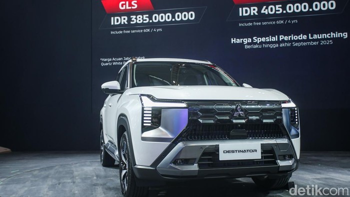Array,Harga Mitsubishi Destinator Mulai Rp 300 Jutaan, Bertahan sampai Kapan?