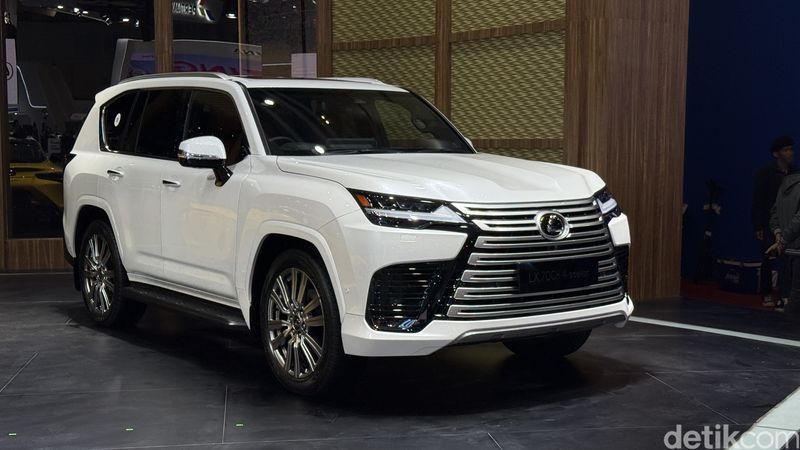 Daftar Harga Mobil Lexus Terbaru: Masih Ada yang di Bawah Rp 1 M, Kok, Lexus LBX, Lexus UX, Lexus ES, Lexus NX, Lexus RX, Lexus RZ, Lexus LM, Lexus LX, Harga Lexus LC