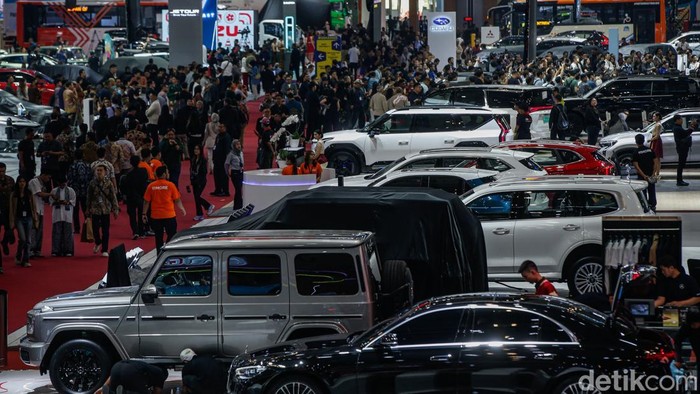 Array,Industri Otomotif Masih Butuh Insentif, Harus Adil