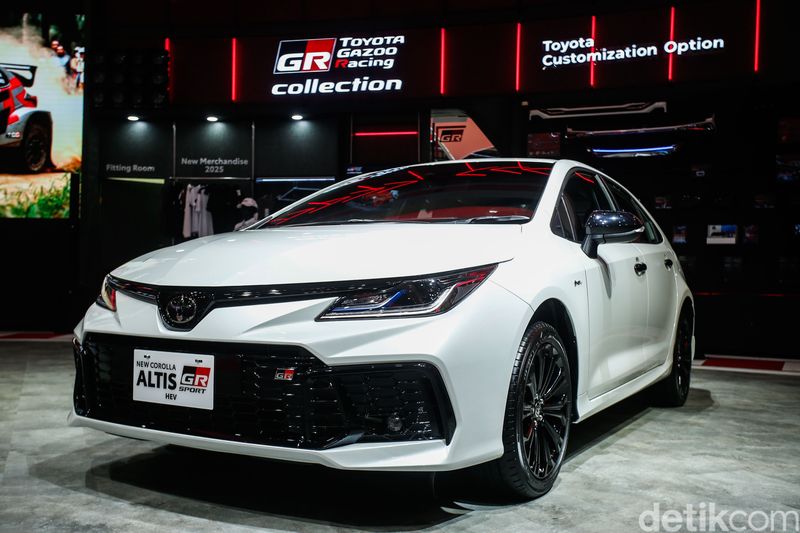 Array,Toyota Luncurkan Corolla GR Sport Hybrid, Harga Rp 600 Jutaan