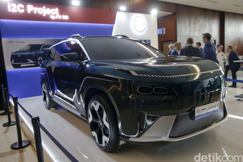 Array,Pindad Siapkan Pabrik Mobil Nasional, Mobil Apa yang Diproduksi?