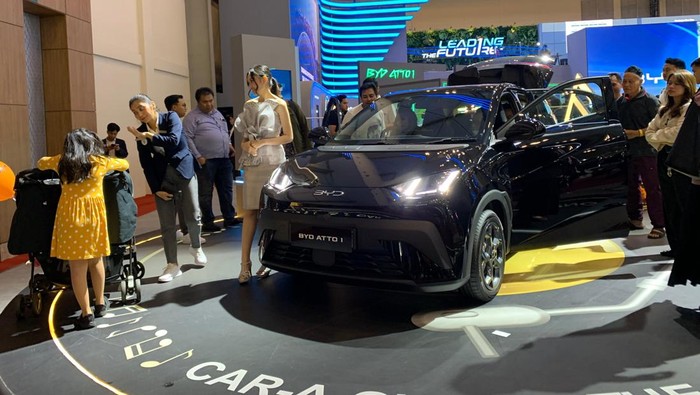 Array,BYD Minta Maaf Beli Atto 1 Masih Harus Inden