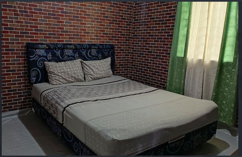 15 Hotel Terbaik Murah Dekat Malioboro Tinggal Jalan, Mulai Rp 85 Ribuan, 1. Losmen Mawar, 2. DBC Rooms Malioboro, 3. Losmen Suryo, 4. Losmen 2000 Tiga, 5. Citra Anda Losmen, 6. Hotel Karunia Yogyakarta, 7. Virgo 3 Homestay, 8. Losmen Setia Kawan, 9. De Patuk Homestay, 10. Red Palm Losmen Syariah, 11. The Packer Lodge Yogyakarta, 12. The Cabin Hotel Gandekan, 13. Niki Backpaker Malioboro, 14. Amarta Malioboro by Daphna Management, 15. Wanderlust Homestay