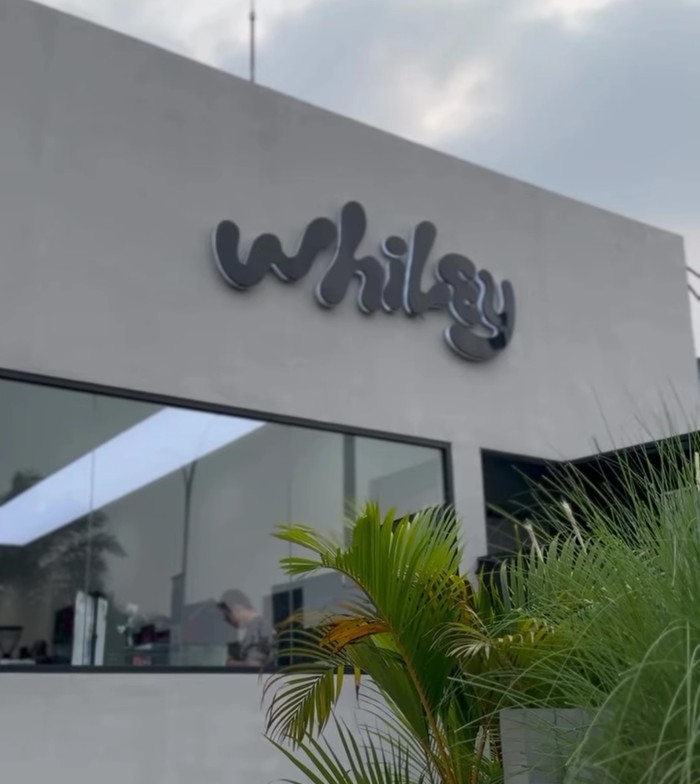 10 Kafe dan Resto di Kota Wisata Cibubur, Ada yang Halal Certified, 1. CU@CAFE Kota Wisata, 2. NOB Coffee &amp; Eatery, Kota Wisata Cibubur, 3. Prompt Space, 4. Main Street Dining &amp; Coffee, 5. Teras Rumah Nenek, 6. Platinum Resto &amp; Cafe-Living World Kota Wisata Cibubur, 7. Kopi Nako Kota Wisata, 8. Luna Coffee &amp; eatery, 9. Whiley, 10. Malacca Toast Cibubur