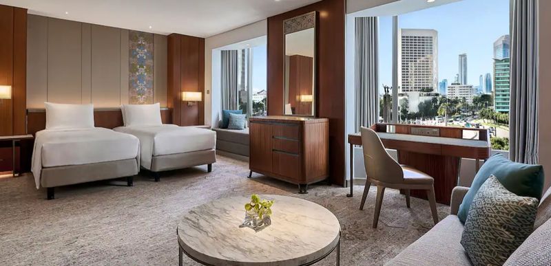 Daftar Hotel Tarif Rp 3 Jutaan per Malam, Dapat Fasilitas Apa Saja?, 1. Hotel Indonesia Kempinski, 2. Mandarin Oriental Jakarta, 3. Grand Hyatt Jakarta, 4. Fairmont Jakarta, 5. The St. Regis Jakarta, 6. The Langham Jakarta, 7. JW Marriott Hotel Jakarta, 8. The Westin Jakarta, 9. Sheraton Grand Jakarta Gandaria City Hotel, 10. The Ritz-Carlton Jakarta, Mega Kuningan