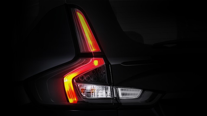Array,Suzuki Kenalkan XL7 Hybrid Alpha Kuro: Aksen Hitam Eksklusif, Segini Harganya