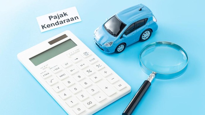 Pajak Tinggi Bikin Orang RI Mikir-mikir Beli Mobil Baru, 1. Pajak Kendaraan Bermotor (PKB), 2. Bea Balik Nama Kendaraan Bermotor, 4. PPnBM, 5. Biaya Administrasi STNK, TNKB, BPKB, dan SWDKLLJ, 6. Opsen PKB, 7. Opsen BBNKB