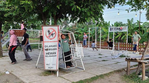 Array,Nikmati Senja Sambil Lihat Kereta, Ini Kafe Bekas Stasiun Belanda di Jogja
