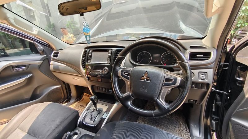 Array,Siapa Mau? Ada Pajero Sport Dilelang Mulai Rp 200 Jutaan, Kondisinya Begini