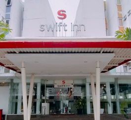 10 Hotel Murah dan Nyaman Dekat Bandara Soetta, Tarif Mulai Rp 200 Ribuan, 1. Hotel RedDoorz Plus, 2. Barata Hotel, 3. Alifah 2 Hotel, 4. Hotel Swift Inn Aeropolis Airport, 5. Le Paris Syariah Residence, 6. Smart Dream inn Aeropolis Residence 2, 7. Serasi Hotel 2, 8. Kadina 19 Avenue, 9. M1 Residence, 10. dprimahotel Airport Jakarta 1