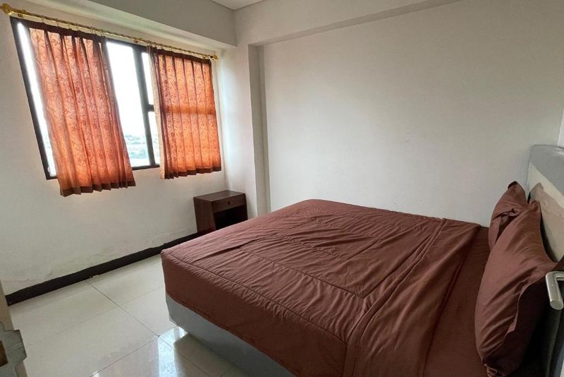 10 Hotel Murah dan Nyaman Dekat Bandara Soetta, Tarif Mulai Rp 200 Ribuan, 1. Hotel RedDoorz Plus, 2. Barata Hotel, 3. Alifah 2 Hotel, 4. Hotel Swift Inn Aeropolis Airport, 5. Le Paris Syariah Residence, 6. Smart Dream inn Aeropolis Residence 2, 7. Serasi Hotel 2, 8. Kadina 19 Avenue, 9. M1 Residence, 10. dprimahotel Airport Jakarta 1
