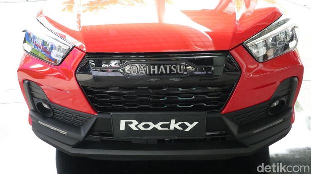 Array,Daihatsu Rocky Terbaru Dijual Rp 228 Jutaan, Apa Saja yang Beda?