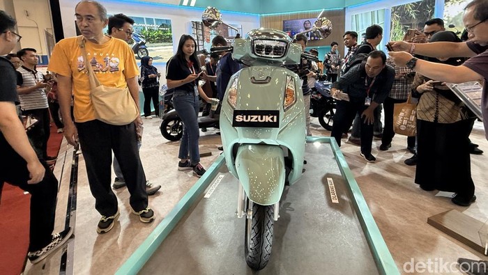 Perbandingan Harga Suzuki Access vs Honda Scoopy Cs, Harga Suzuki Access, Harga Honda Scoopy, Harga Yamaha Fazzio, Harga TVS Callisto