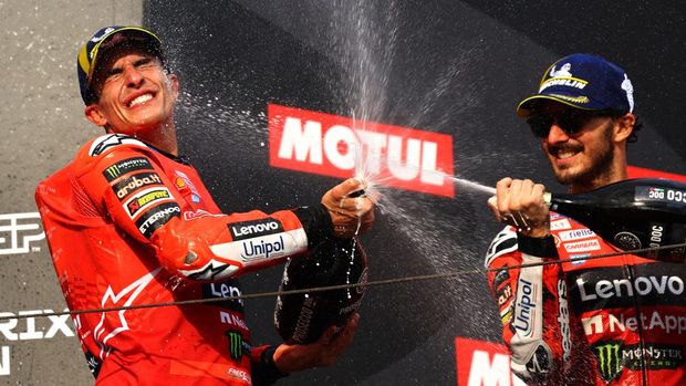 Array,Marquez Juara Dunia MotoGP 2025, Begini Reaksi Murid Rossi