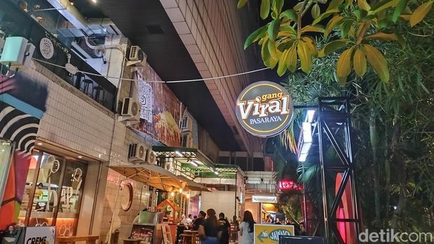 Array,Gang Viral Blok M: Surga Kuliner Murah dan Kafe Hits di Jakarta Selatan