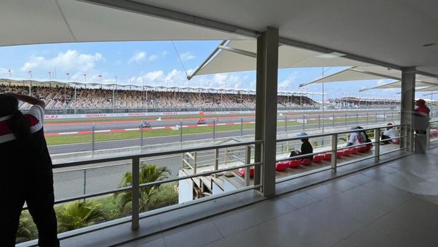 Array,Ini Pengalaman Nonton MotoGP Mandalika 2025 dengan Harga Tiket Rp 15 Juta