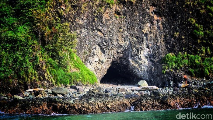 Array,Goa Purba di Pulau Kunti dan Mitos Anti Jomlo