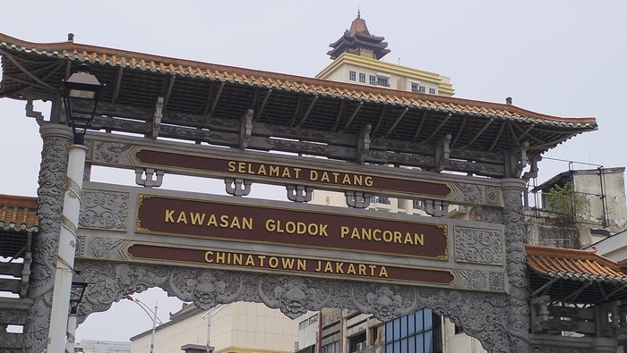 Array,Rute dan Akses Menuju Destinasi Wisata Petak Sembilan, Glodok