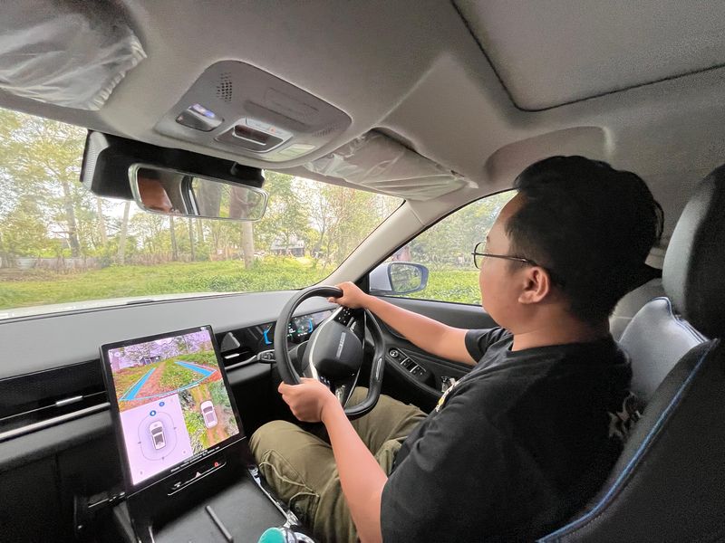 Array,Jajal Singkat Jaecoo J5 EV, Mobil Listrik Perkotaan yang Bisa Diajak Offroad Ringan