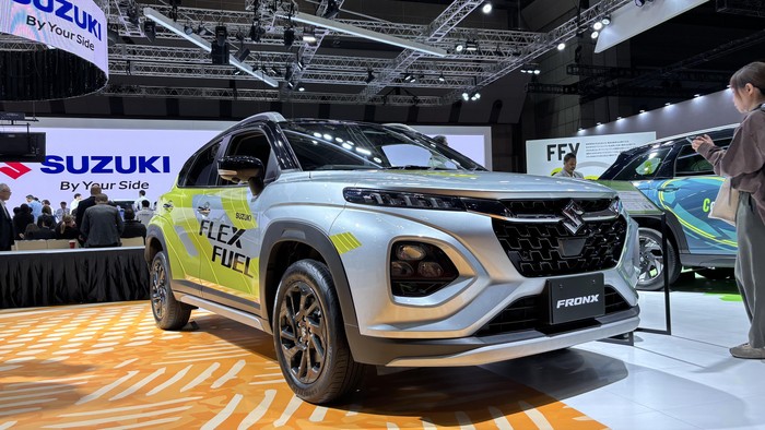 Array,Mobil-motor Suzuki Bisa Tenggak Bensin Campur Etanol 85%
