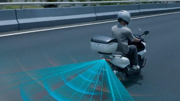 Array,Canggih Banget! Skutik Baru Honda Punya Dashcam dan Radar