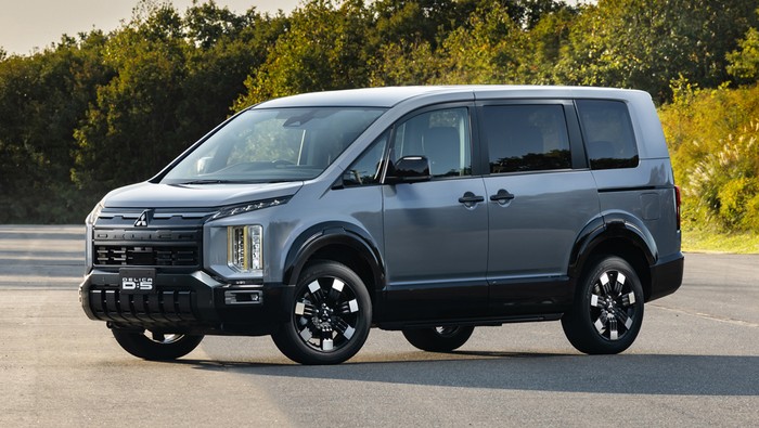 Array,Ini Dia Wujud Mitsubishi Delica Generasi Terbaru