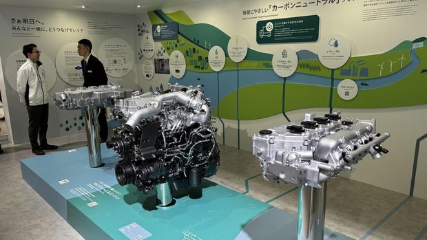 Array,Isuzu Pamer Ragam Teknologi Masa Depan: Mesin Multifuel-Bus Tanpa Sopir