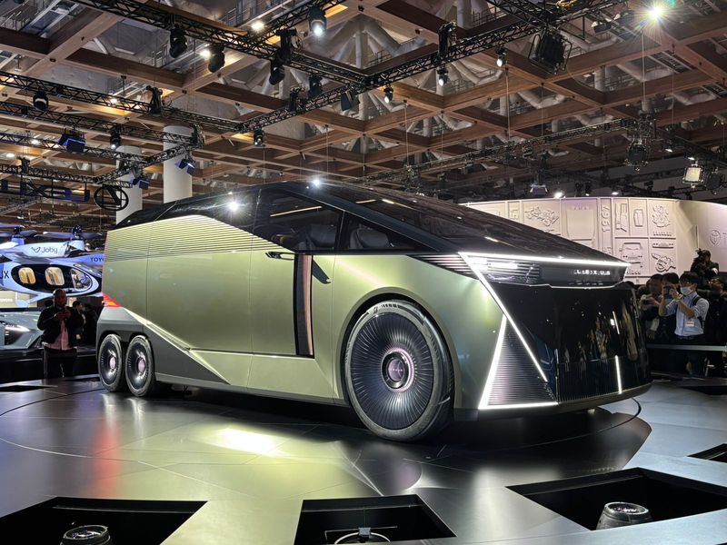 Array,Kata Lexus soal Perkembangan Mobil Listrik