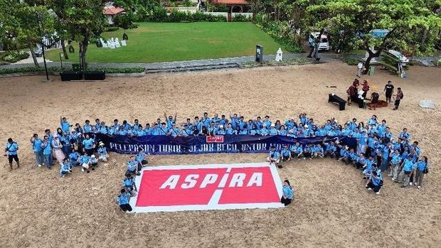 Array,Genap 25 Tahun, Aspira Adakan Pelepasan 165 Tukik ke Laut Nusa Dua Bali