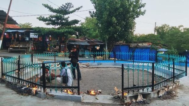 Tidak Hanya Mrapen, Ini 5 Api Abadi yang Ada di Indonesia, 1. Api Abadi Kayangan Api, 2. Api Tak Kunjung Padam, 3. Api Biru Abadi Kawah Ijen, 4. Api Abadi Bekucuk, 5. Api Abadi Sungai Siring